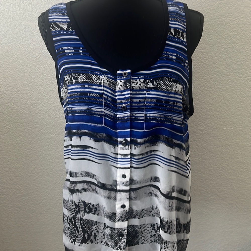 NWOT Kenneth Cole top.  Medium